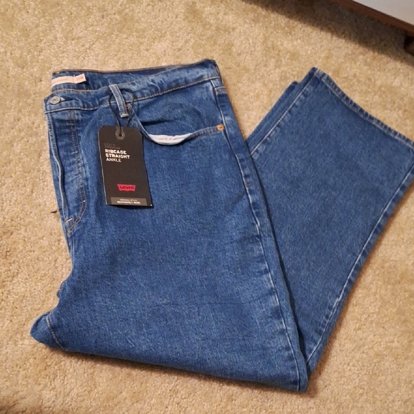Levi's Ribcage straight Jeans size 20 NWT - Picture 1 of 4